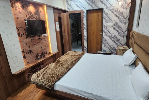 AHAAN HOMESTAYS