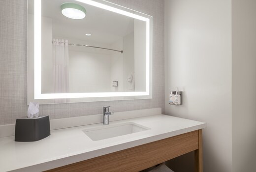 FRANKLIN INN & SUITES by IHG
