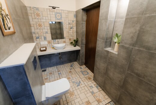 Peaceful private pool villa in Panjim