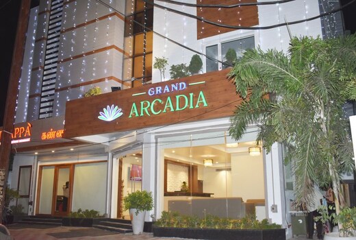 Grand Arcadia