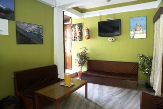 Manul Inn