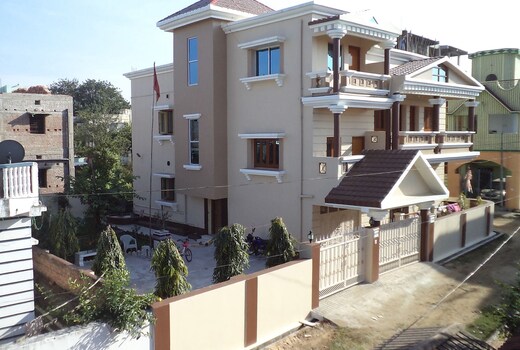 Private1BHK | Parking | Sit-out | Backup | Wifi-Ivory Nest