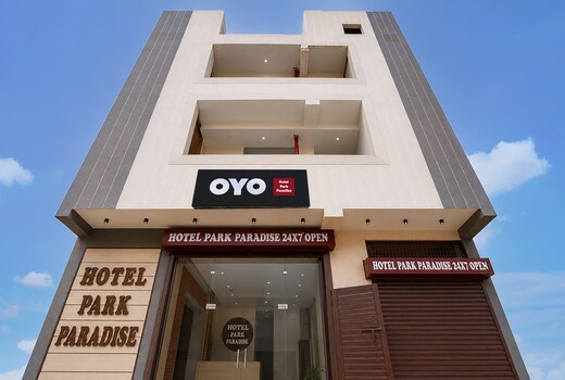 Hotel O Park Paradise