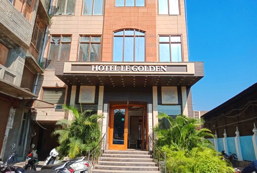HOTEL LE GOLDEN