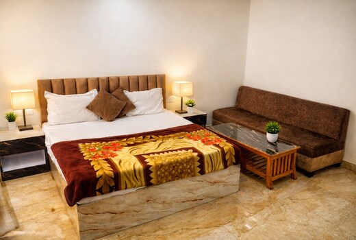 Satyam Guest House