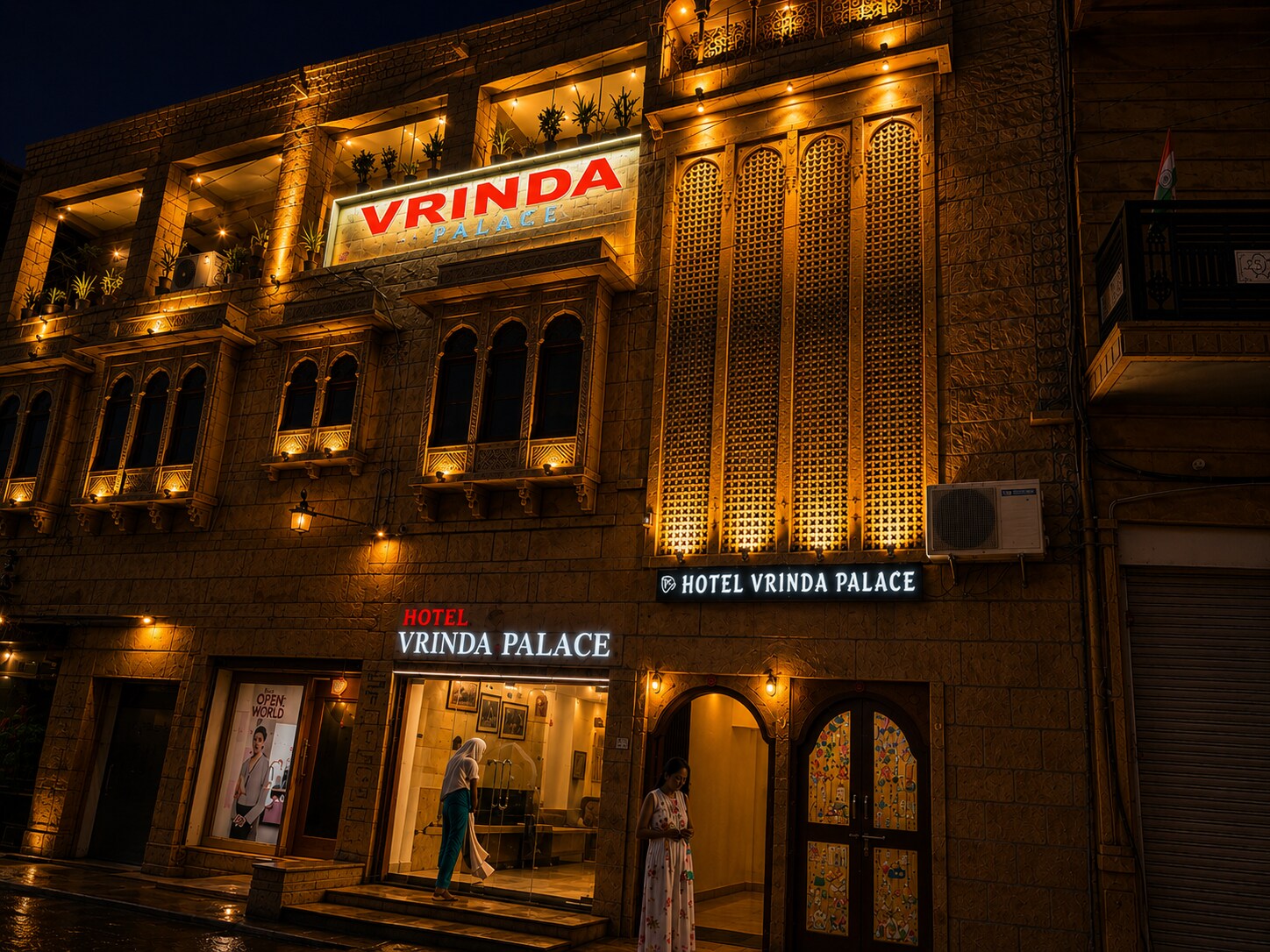 Hotel Vrinda Palace with Fort View.