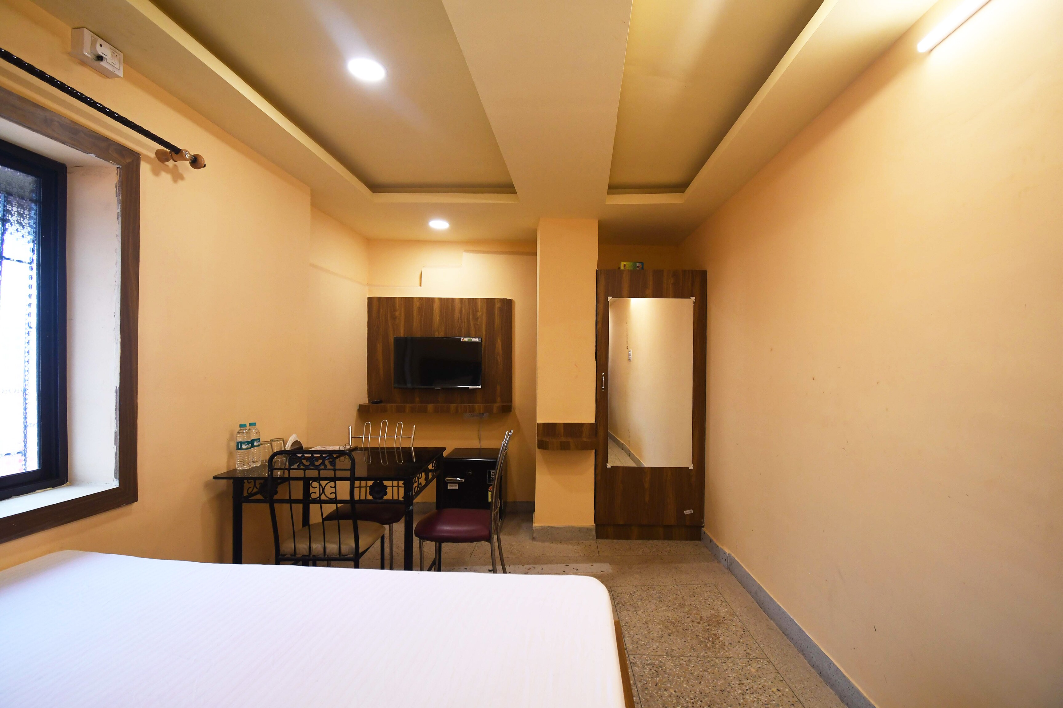 Hotel O Dream Hotel & Bar Cum Restaurant