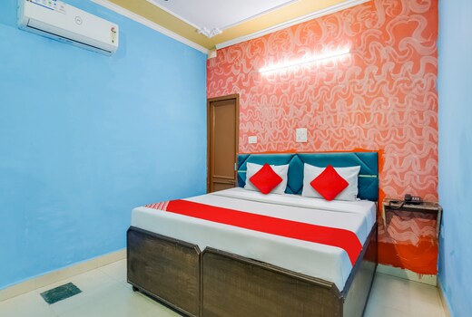 Hotel O Alok Palace