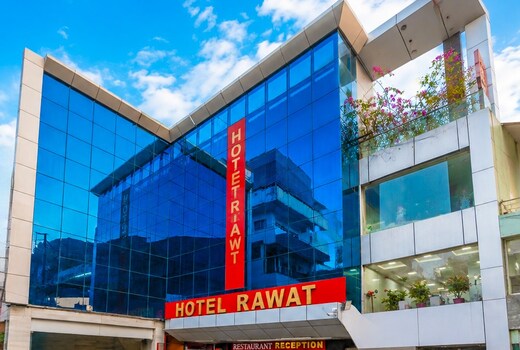 Hotel Rawat - Near Railway Station