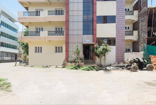 Aryaman Service Appartments