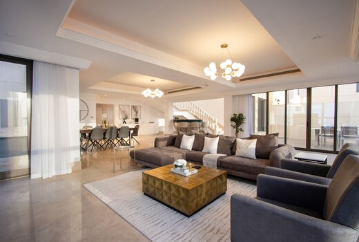 ELIVAAS Curated Sky-High Duplex Penthouse | Marina & Sea Views