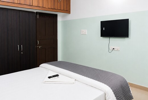 Aarsh Elite Inn