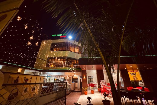 Hotel Green City Guest House