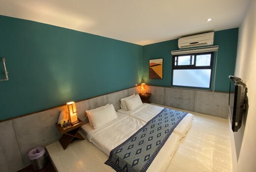 Hotel Sabra