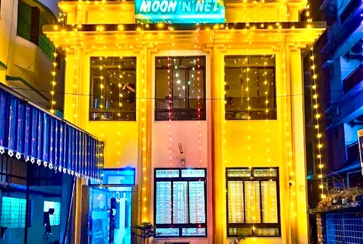 Hotel Moon N Net
