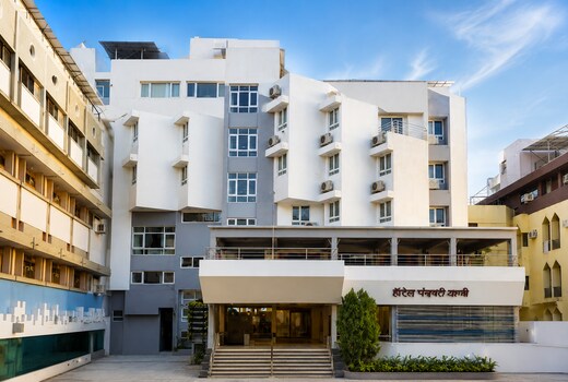 Hotel Panchavati Yatri.