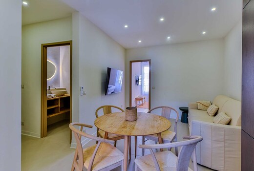 Cozy apartment Juan Les Pins / 200m Beach
