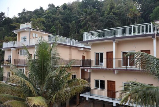Munnar Isai Elanza