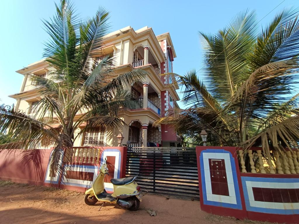 Pappa's Guest House
