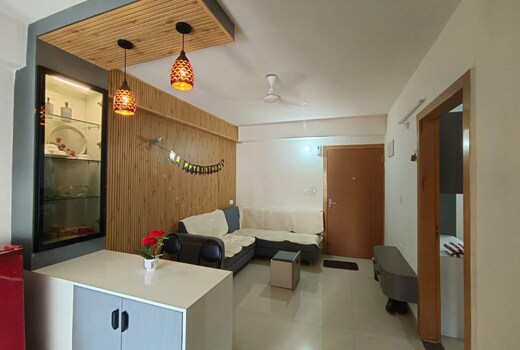 STAY IN APARTMENT