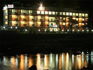 Golden Pond Resort