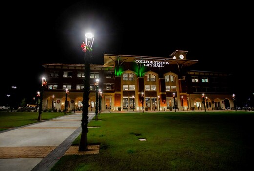 Holiday Inn Express & Suites Bryan