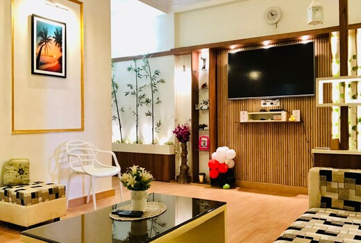 Jindal's Homestay | 3BHK flat in Prime Location