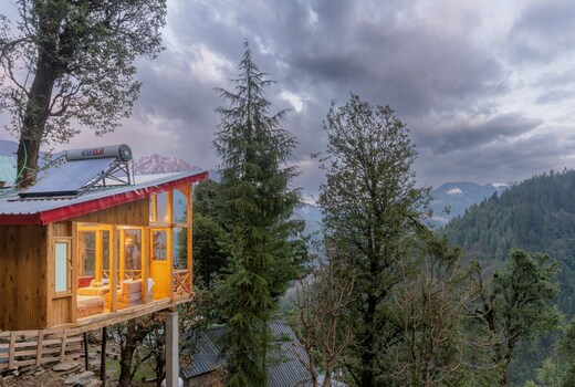 Jacuzzi Treehouse Jibhi By Bastiat Stays