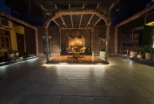Serenity Inn and Grill