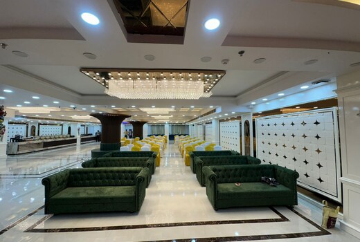 London Bridge 2.0 Rooms & Banquet