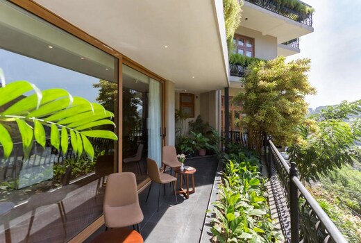 Serene Villa ' 38