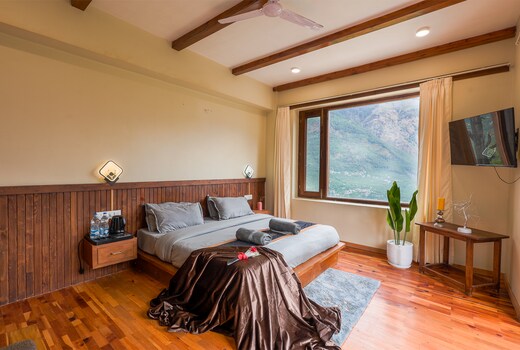 Barshaai Mountain Resort