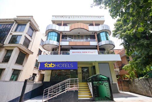 FabHotel New Empire