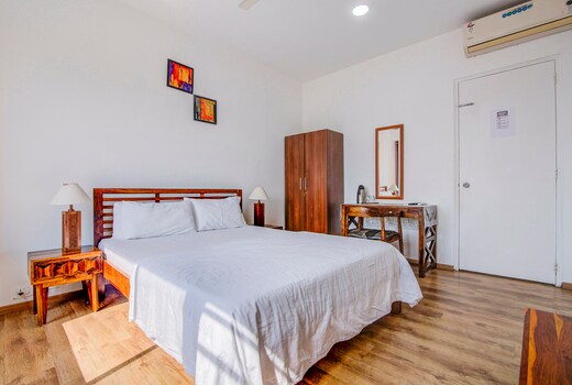 Isec Apartment