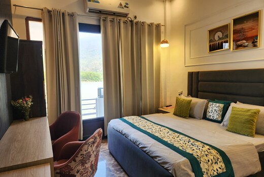 Ganga River The Homestay | On The Ganges By GRR