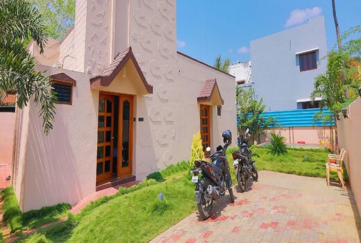 Le Grace Residency (Park Town)