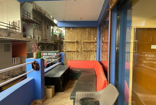 Hotel O Red Rock Guest House