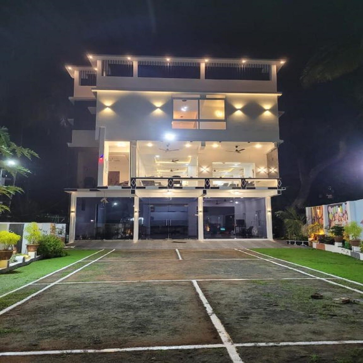 Main gallery