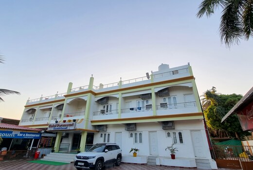 Paramount Beach Resort