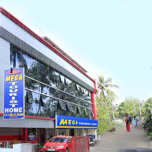MEGA TOURIST HOME