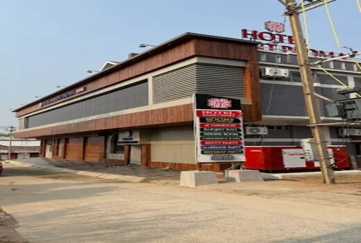 Hotel Basant Padma