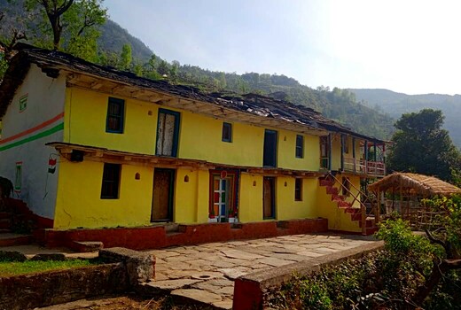 StayApart | Room at Kholi Dandyaali