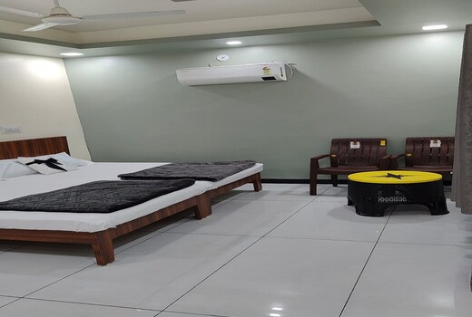 Tara Guest House
