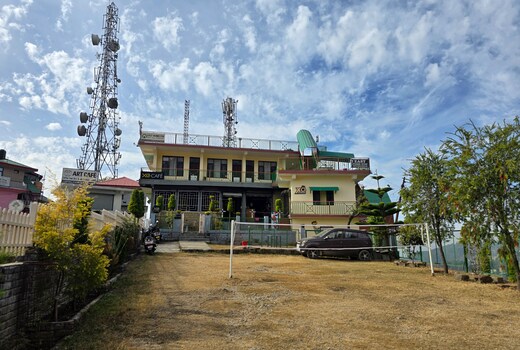 The East Homestay