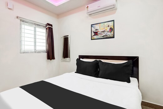Hotel O 83023 Balaji Residency