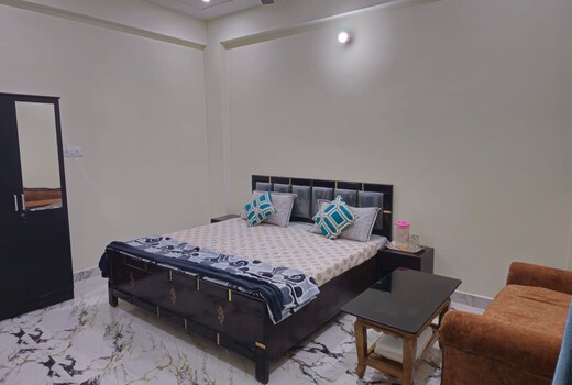 Trivenis Homestay
