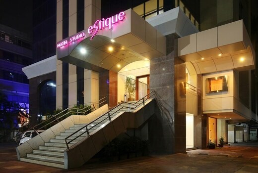 Hotel Studio Estique