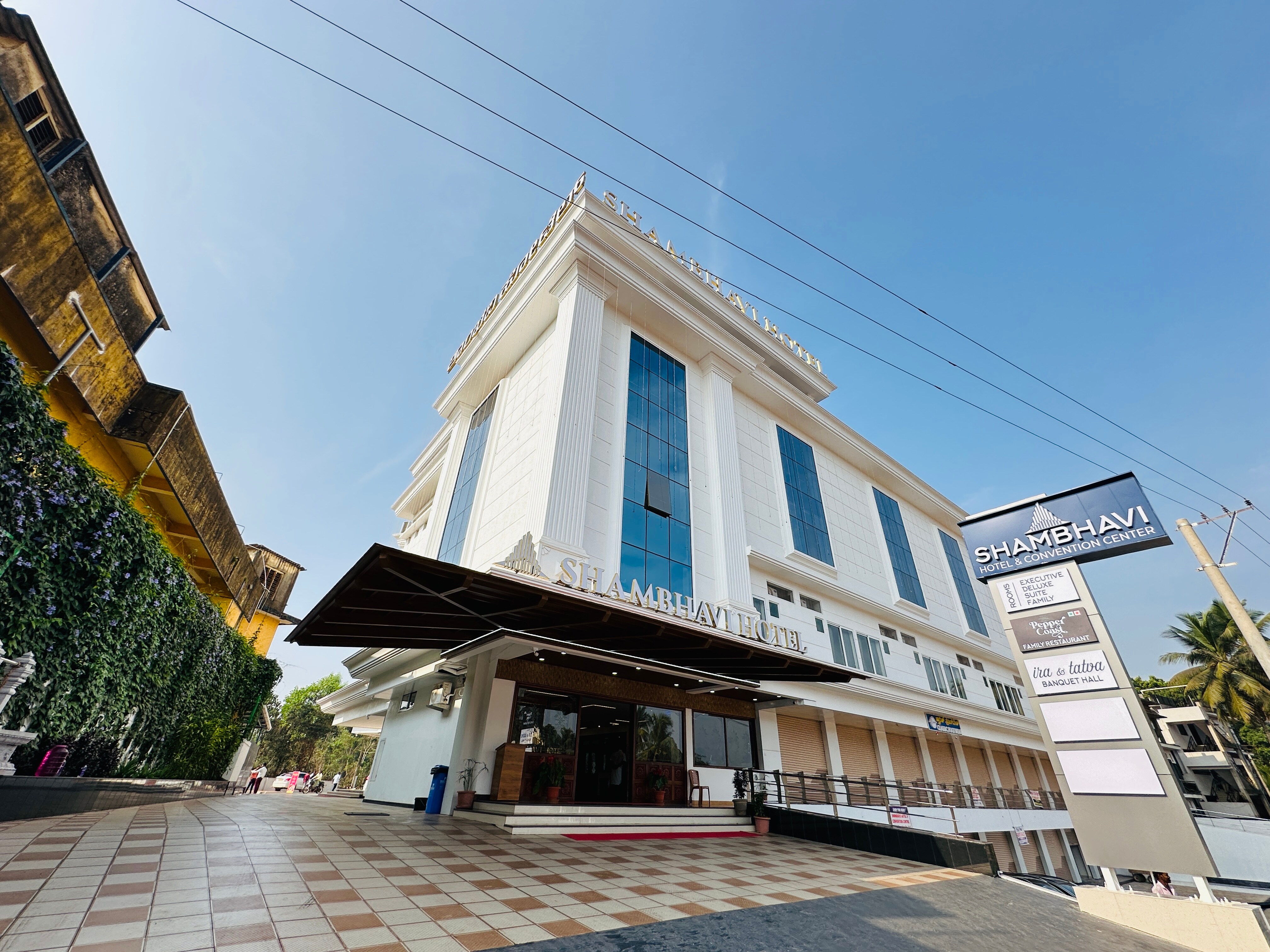 Shambhavi Hotel And Convention Centre