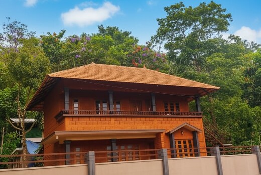 Harsham Homestay | Chembra View