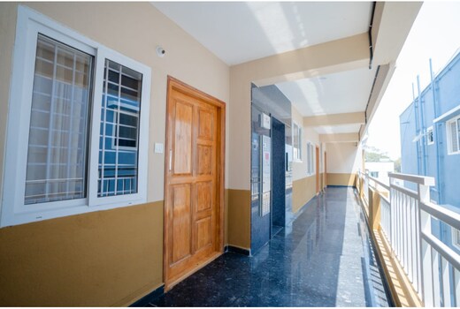 Elegance serviced apartment